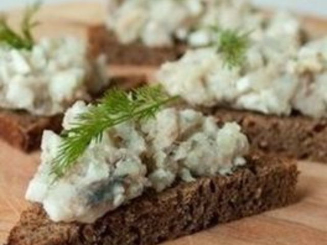 Форшмак з Оселедця ваговий  100г  (3621)